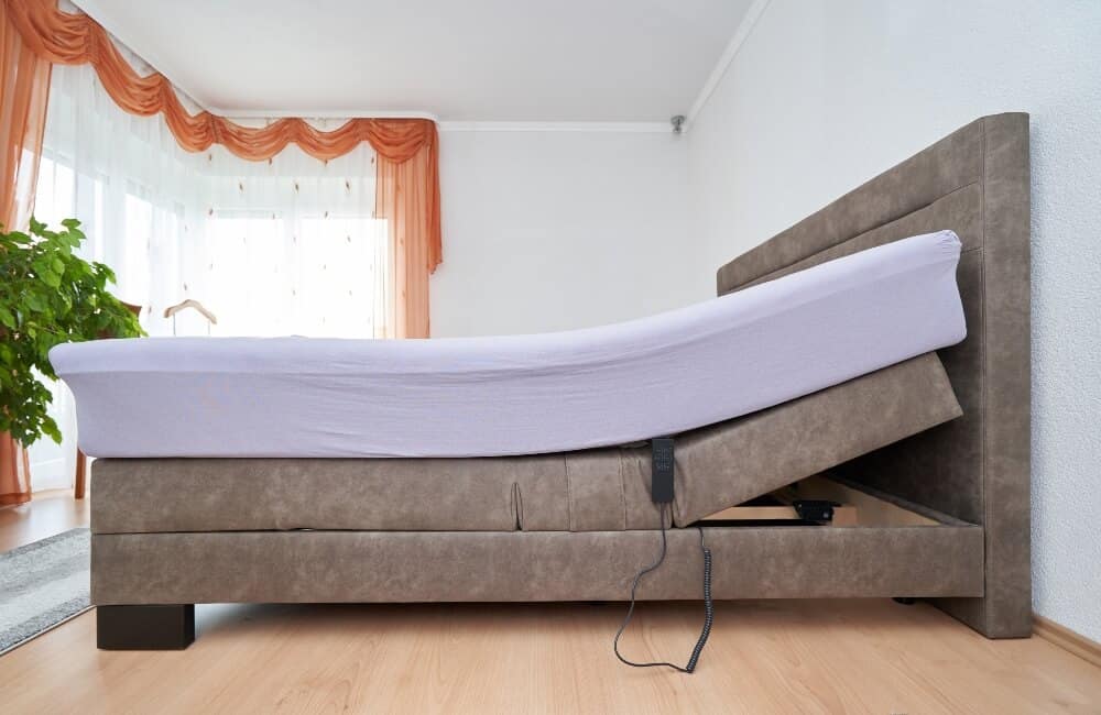 adjustable-bed-with-remote